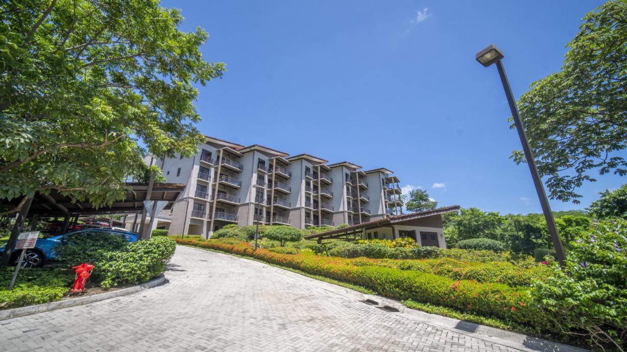 Roble Sabana 105 Luxury Apartment - Reserva Conchal Плайя-Кончаль Екстер'єр фото
