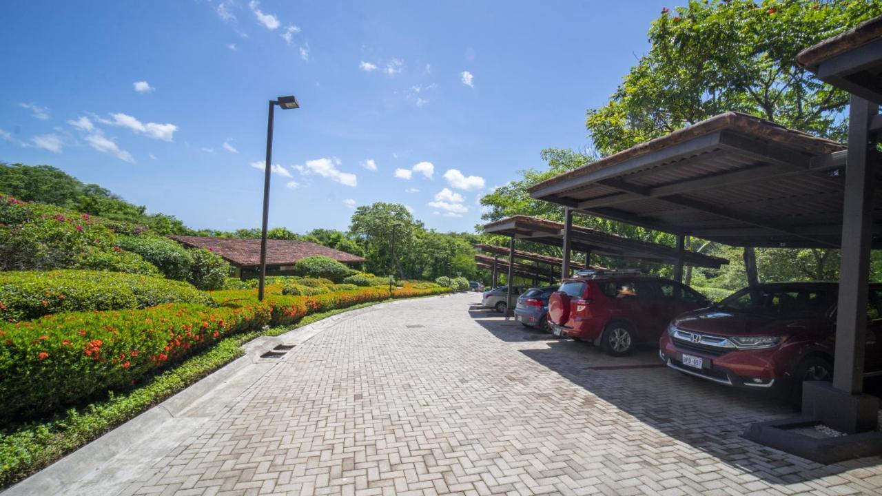 Roble Sabana 105 Luxury Apartment - Reserva Conchal Плайя-Кончаль Екстер'єр фото